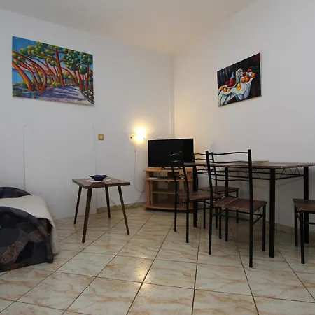 Apartment Rosanna 2
